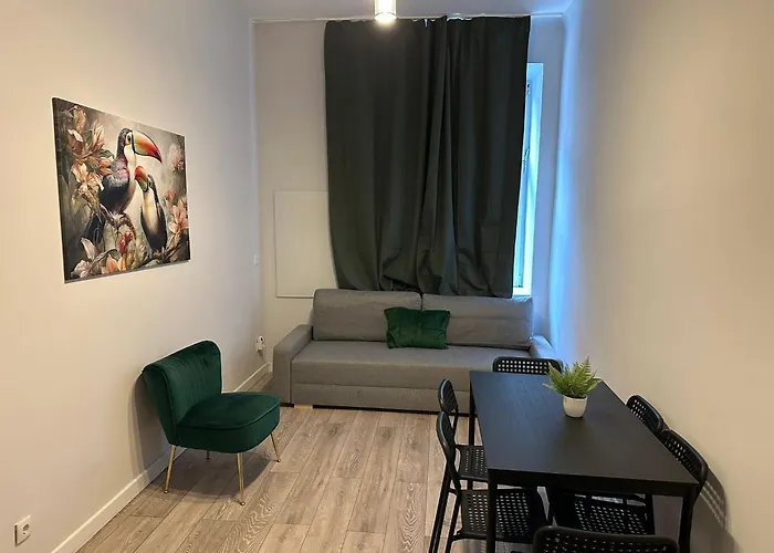 Budget-Friendly 2+1 Haven: Central Vienna Delight