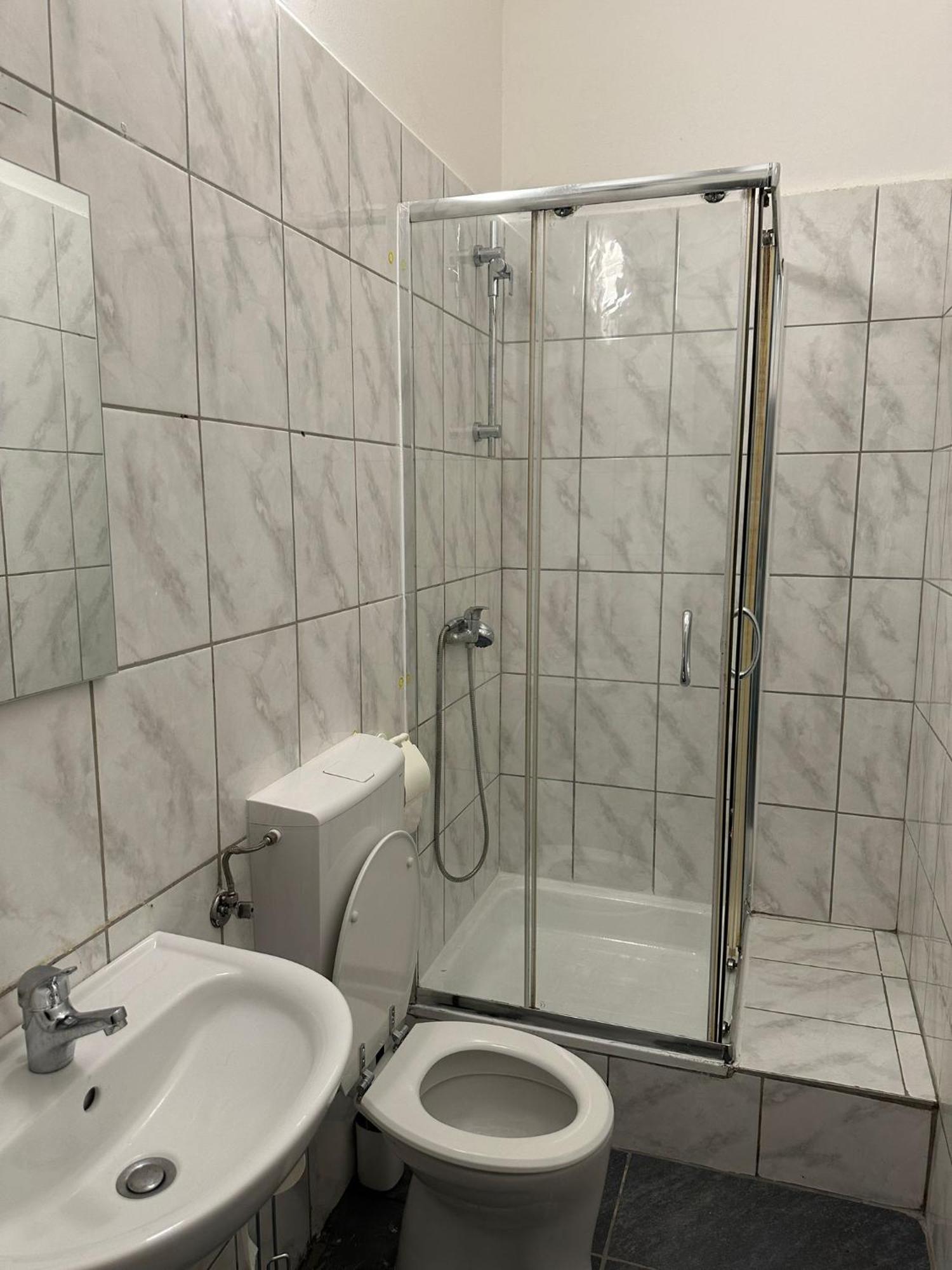 Apartment Budget-friendly 2+1 Haven: Delight Wien